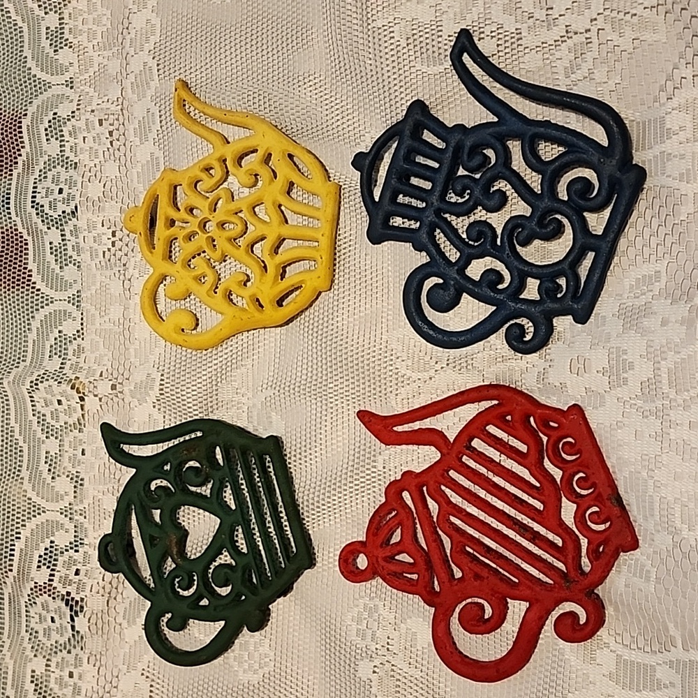 Colorful CastironTeapot Trivit Set Of 4, Used But Usable!